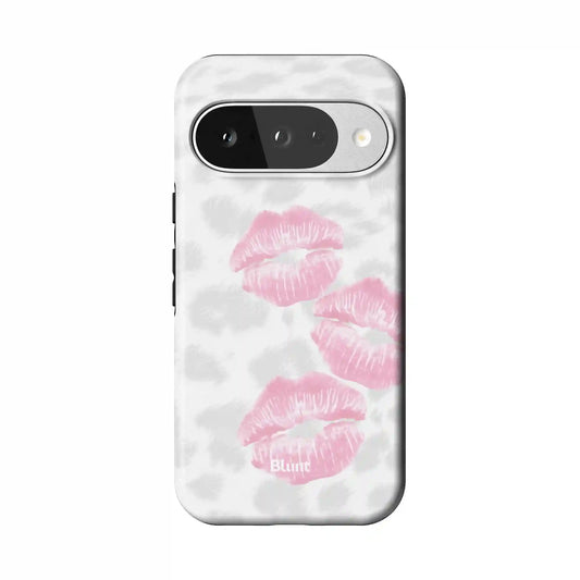 Feline Kiss Pixel Case