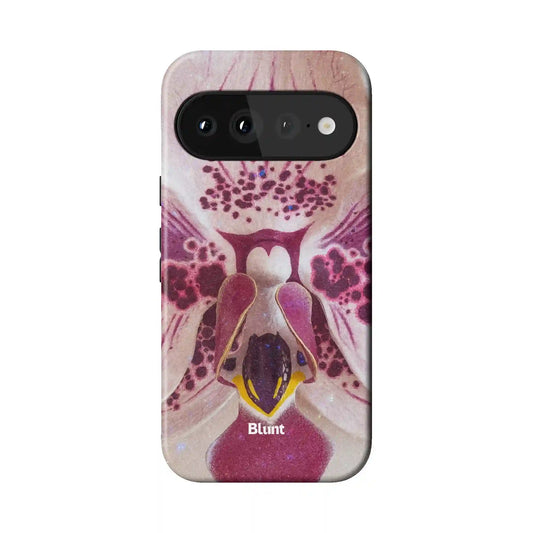 Solenne Pixel Case